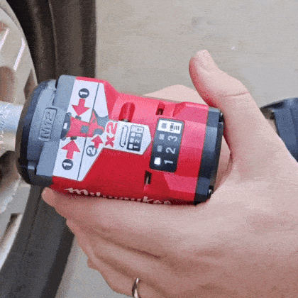 AVVITATORE AD IMPPULSI COMPATTO + 2 batterie da 5Ah | M12 FUEL™ 1/2˝ P | Cod: M12 FCIWP12G3-0