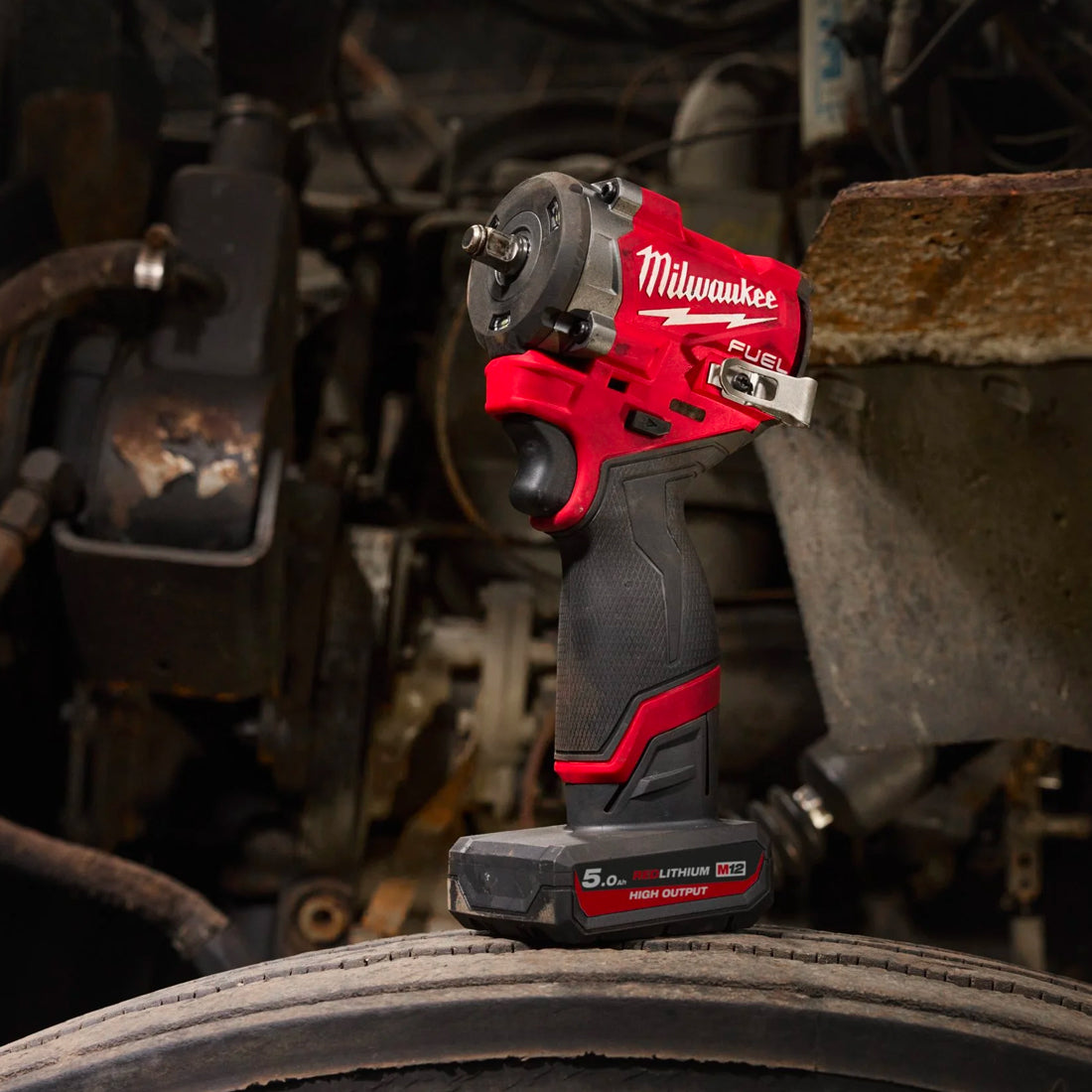 AVVITATORE AD IMPPULSI COMPATTO + 2 batterie da 5Ah | M12 FUEL™ 1/2˝ P | Cod: M12 FCIWP12G3-0