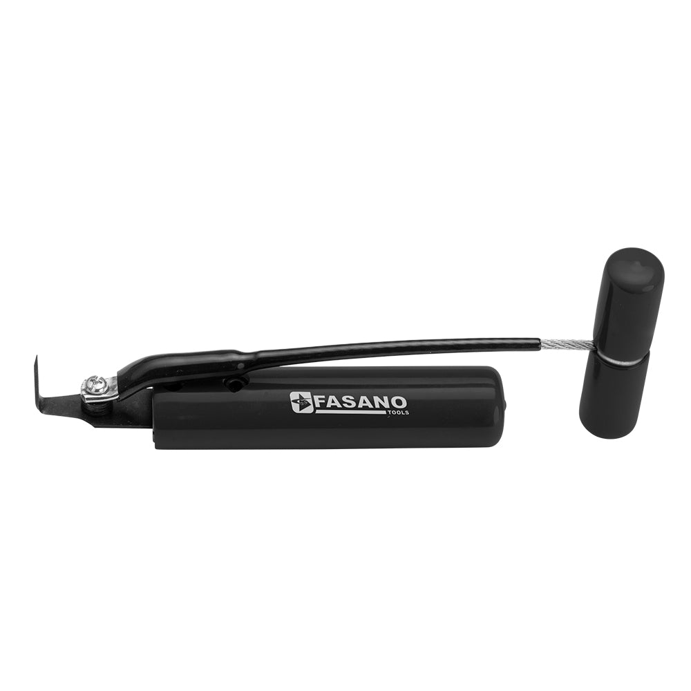 Coltello manuale dotato di  cavo e sistema ferma cavo. | FG 183/CM